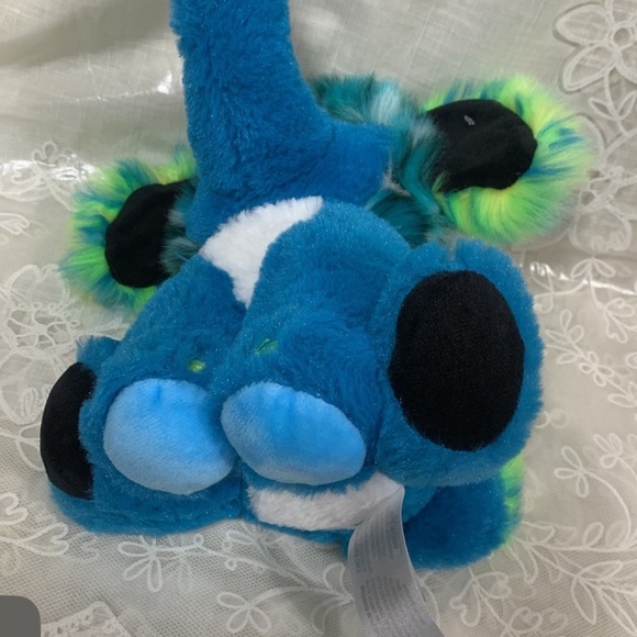 Fiesta Colorful Elephant plush 9"multicolored blue green gold eyes - Picture 5 of 8